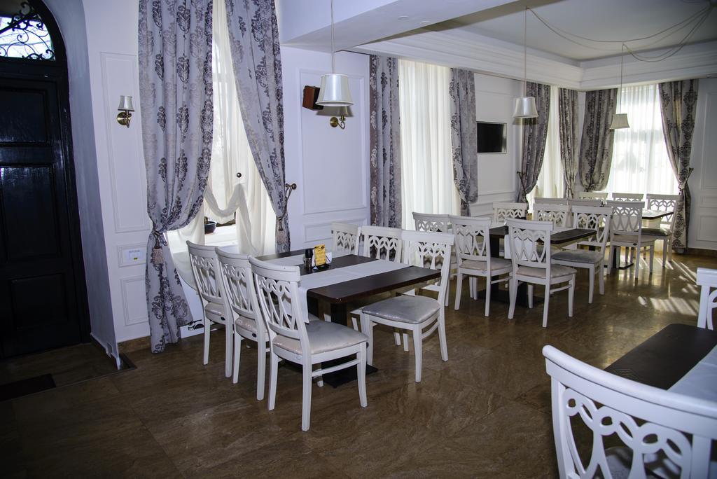 Pensiune Heavens Brăila Extérieur photo